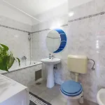 Awesome Apartment In Pula With Wifi Appartamento