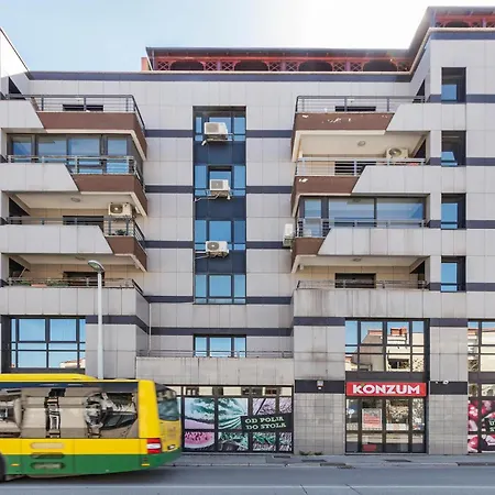 1 Bedroom Beautiful In * Pula